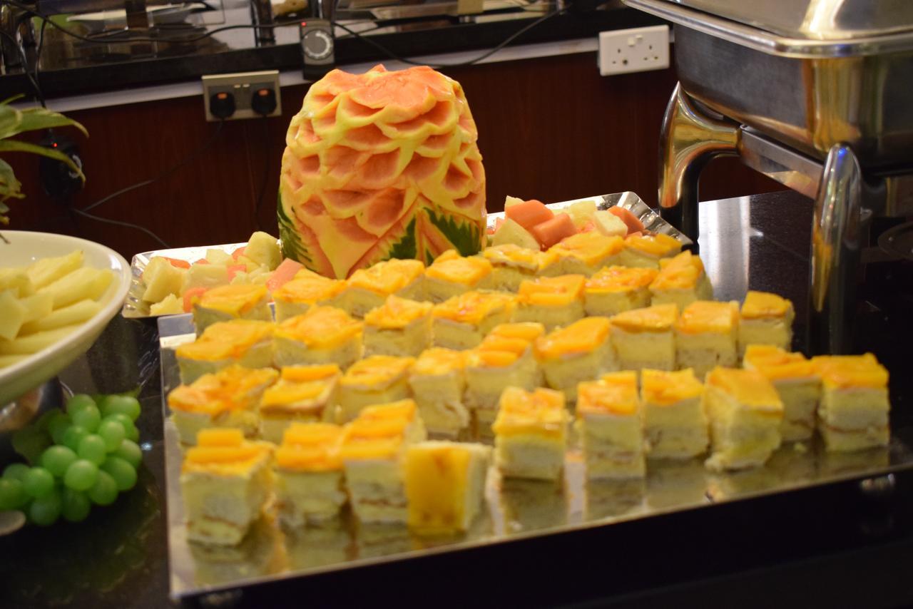 Grand Pela Hotel & Suites อาบูจา ภายนอก รูปภาพ